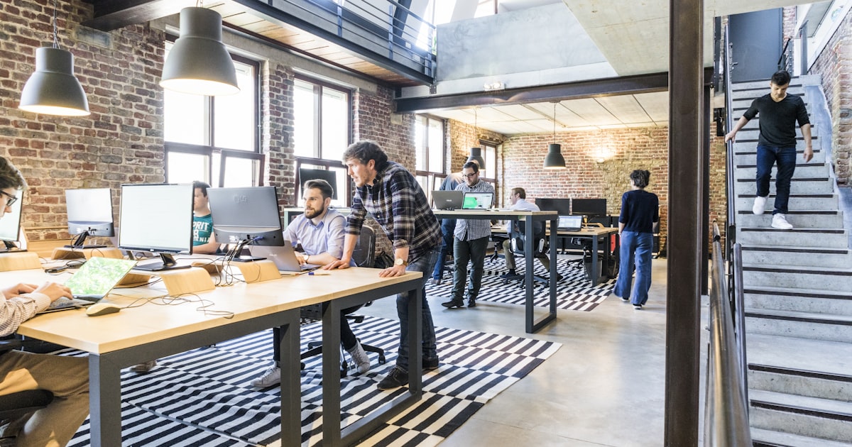 Startup web development Kenya venture capital pitch deck traction waitlist